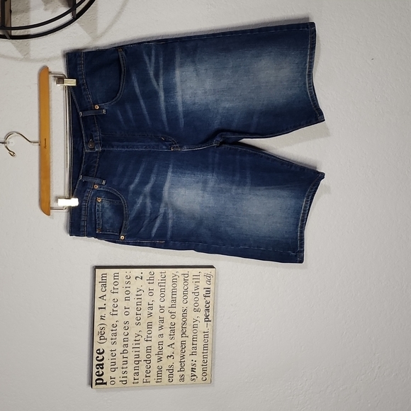 Levi's Other - Levi's 569 Blue Faded  Loose Jean Shorts Sz. 34